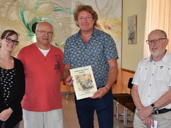  <a style='color: #fff;' href='/uploaded/photo/cercle-genealogie-blenod-les-pam-5bb05cdca9ab7.jpg'>(Télécharger)</a>