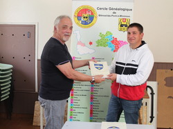  <a style='color: #fff;' href='/uploaded/photo/remise-de-livre-a-bey-sur-seille-6461cd9d59fc6.jpg'>(Télécharger)</a>