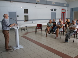  <a style='color: #fff;' href='/uploaded/photo/remise-de-livre-y-atton-64ea24ed7a991.jpg'>(Télécharger)</a>