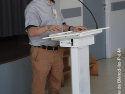  <a style='color: #fff;' href='/uploaded/photo/remise-de-livre-y-atton-64ea24ed9a9e3.jpg'>(Télécharger)</a>