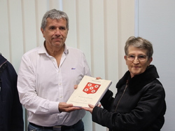  <a style='color: #fff;' href='/uploaded/photo/remise-de-livre-y-belleau-6560646390695.jpg'>(Télécharger)</a>