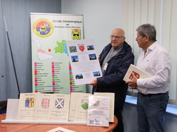  <a style='color: #fff;' href='/uploaded/photo/remise-de-livre-y-belleau-65606468b53fd.jpg'>(Télécharger)</a>