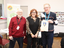  <a style='color: #fff;' href='/uploaded/photo/remise-de-livre-y-chenicourt-678a1e895bb4c.jpg'>(Télécharger)</a>