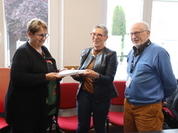  <a style='color: #fff;' href='/uploaded/photo/remise-de-livre-y-limey-remenauville-666ea314e076b.jpg'>(Télécharger)</a>