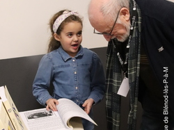  <a style='color: #fff;' href='/uploaded/photo/remise-de-livre-y-mamey-65af41eea7956.jpg'>(Télécharger)</a>