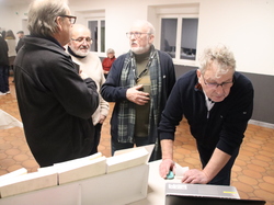  <a style='color: #fff;' href='/uploaded/photo/remise-de-livre-y-mamey-65af41f00e55e.jpg'>(Télécharger)</a>