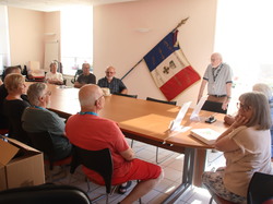  <a style='color: #fff;' href='/uploaded/photo/remise-de-livre-y-montauville-667b1279a869a.jpg'>(Télécharger)</a>