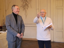  <a style='color: #fff;' href='/uploaded/photo/remise-de-livre-y-pont-y-mousson-656ecd6c218a3.jpg'>(Télécharger)</a>