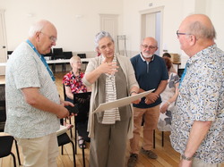  <a style='color: #fff;' href='/uploaded/photo/remise-de-livre-y-thiaucourt-regniy-ville-683d5bbc36247.jpg'>(Télécharger)</a>