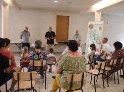  <a style='color: #fff;' href='/uploaded/photo/remise-de-livres-de-waville-et-villecey-sur-mad-62df82e978848.jpg'>(Télécharger)</a>