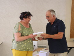  <a style='color: #fff;' href='/uploaded/photo/remise-de-livres-de-waville-et-villecey-sur-mad-62df83747abdd.jpg'>(Télécharger)</a>