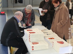  <a style='color: #fff;' href='/uploaded/photo/remise-des-livres-a-dieulouard-642b061edffdc.jpg'>(Télécharger)</a>