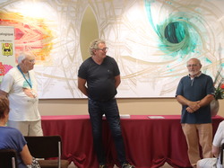  <a style='color: #fff;' href='/uploaded/photo/remise-des-livres-y-bly-nod-ly-s-pam-68527b19c2e2f.jpg'>(Télécharger)</a>