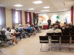  <a style='color: #fff;' href='/uploaded/photo/remise-des-livres-y-bly-nod-ly-s-pam-68527b19e3e48.jpg'>(Télécharger)</a>