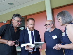  <a style='color: #fff;' href='/uploaded/photo/remise-des-livres-y-nomeny-64e3425b3751c.jpg'>(Télécharger)</a>