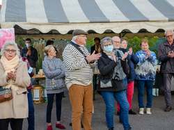  <a style='color: #fff;' href='/uploaded/photo/soupe-de-la-solidarite-617c196f4d030.jpg'>(Télécharger)</a>